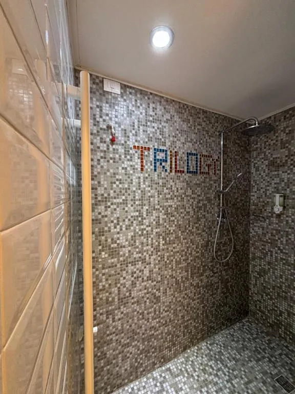 Trilogy — foto 6