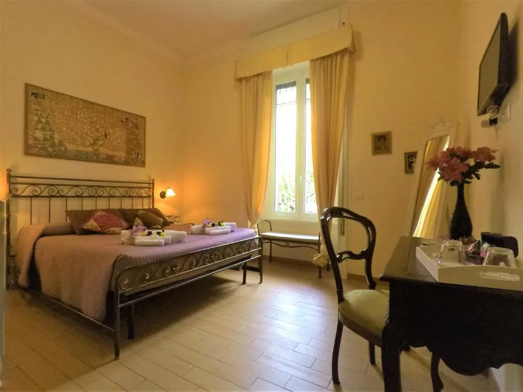 Tucci’s Roma Guest House