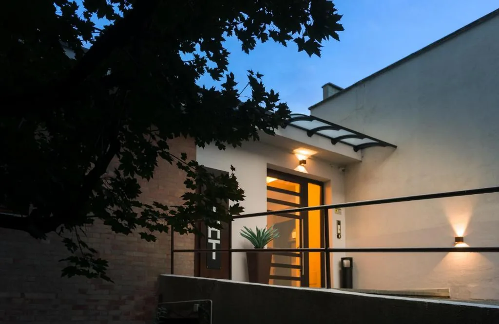 TURINHOMETOWN Residence Apartments — foto 3