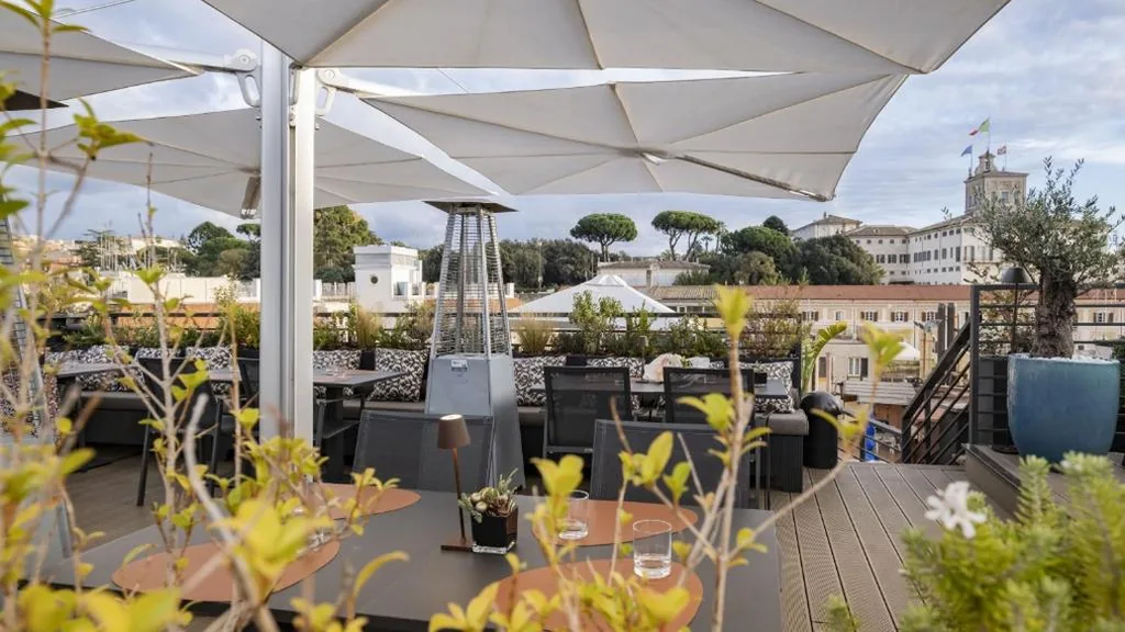 U-Visionary Roma Hotel — foto 3