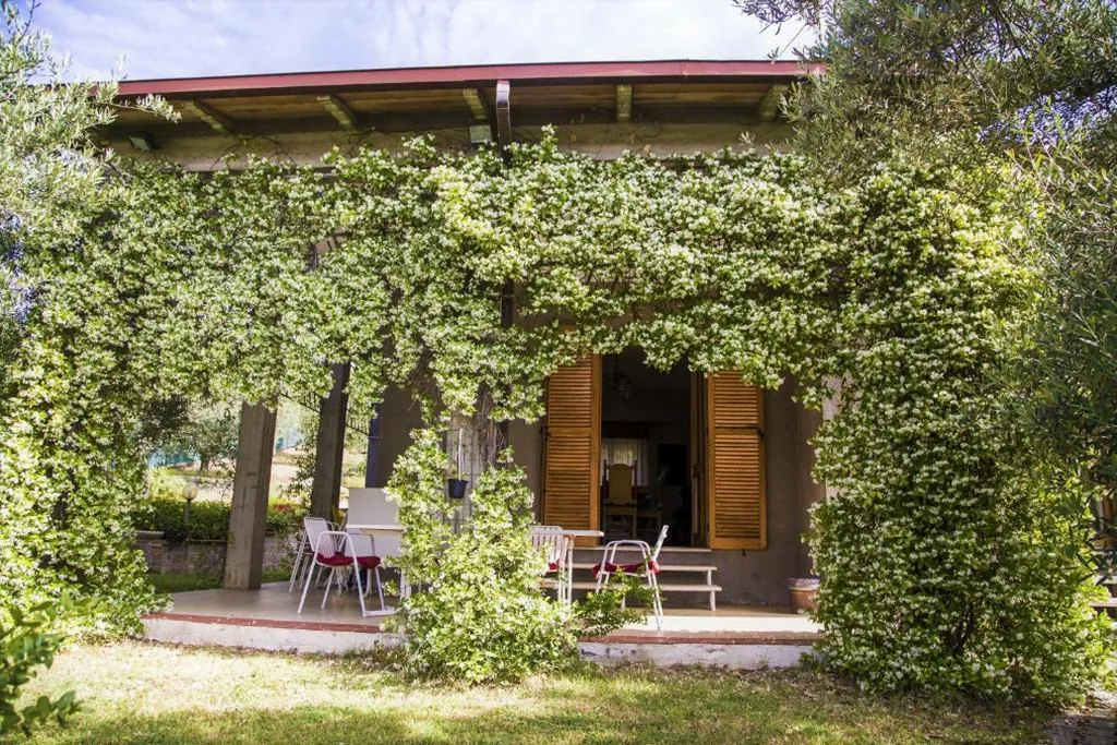 Casa Mia -Per Sentirti a Casa Tua – Giardino, Parcheggio e Jacuzzi