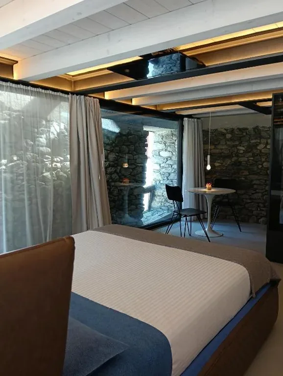 V&V RentRoom Design