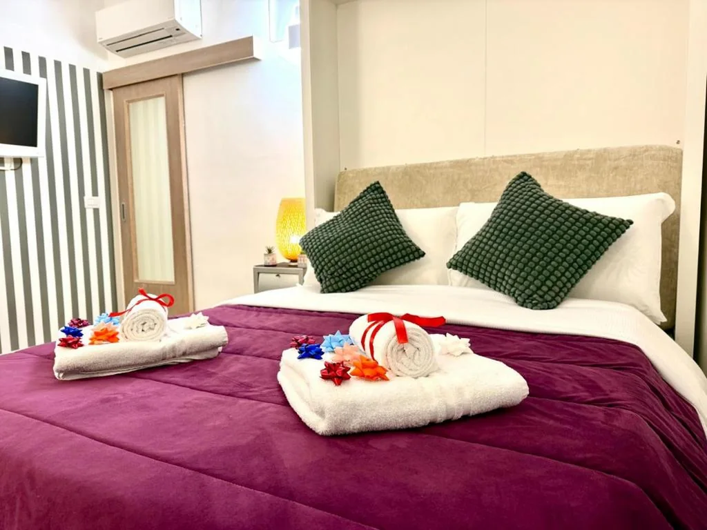Varese Suite Guest House