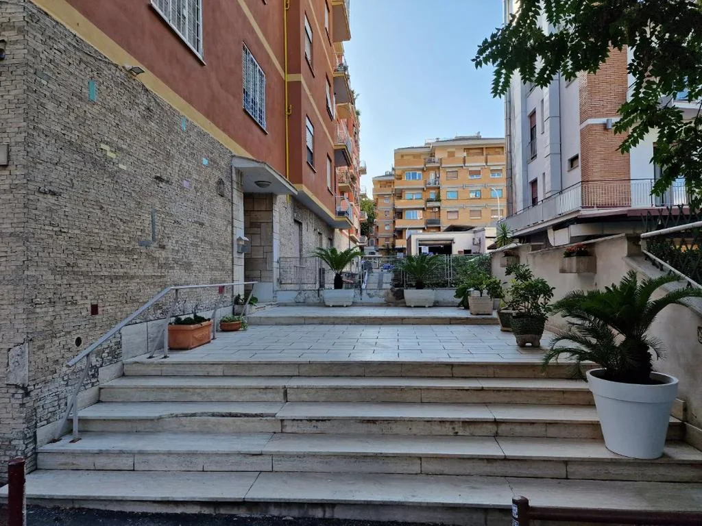 Vatican Station — foto 6