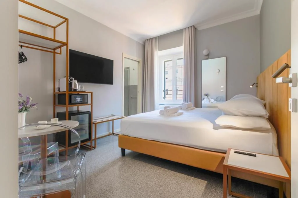 Velia Relais