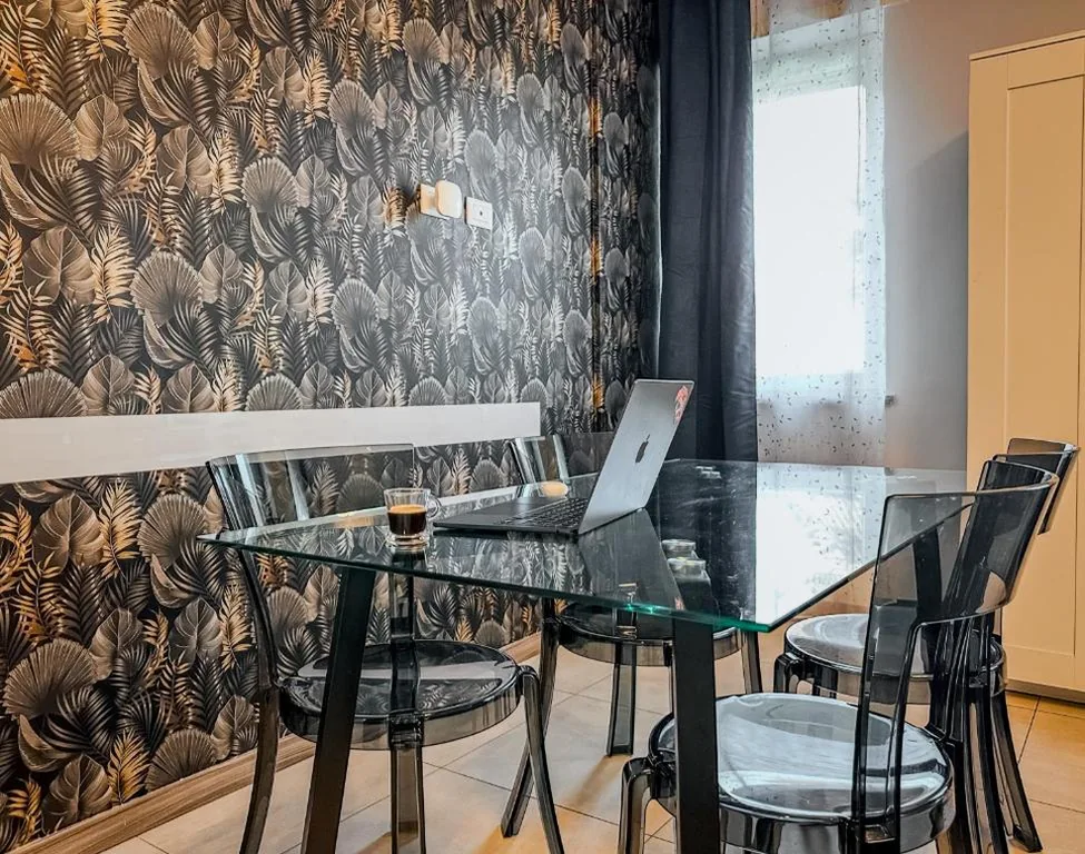 Velvet Suite – Garage Privato – Metro Dante