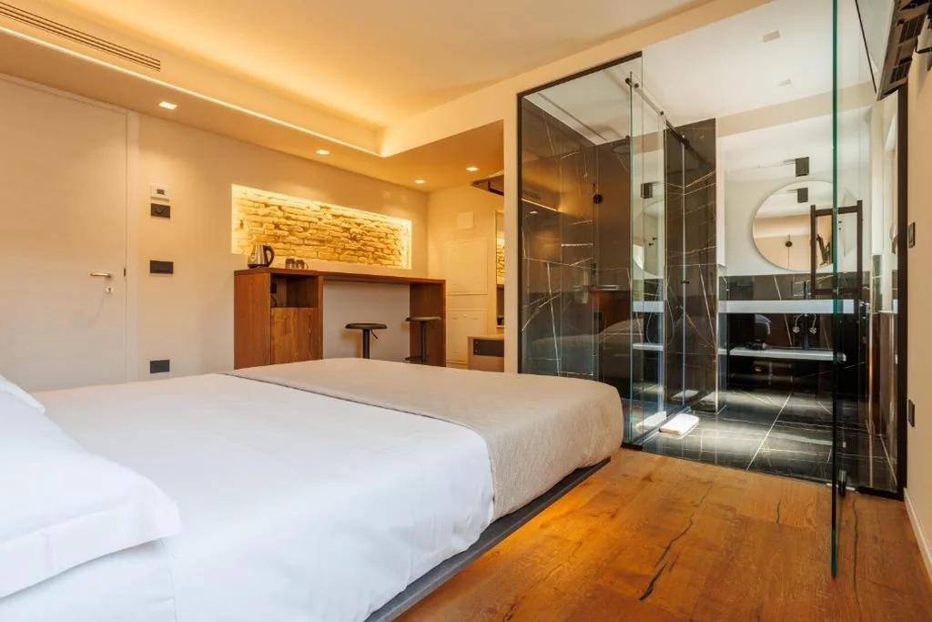 1823 Room
