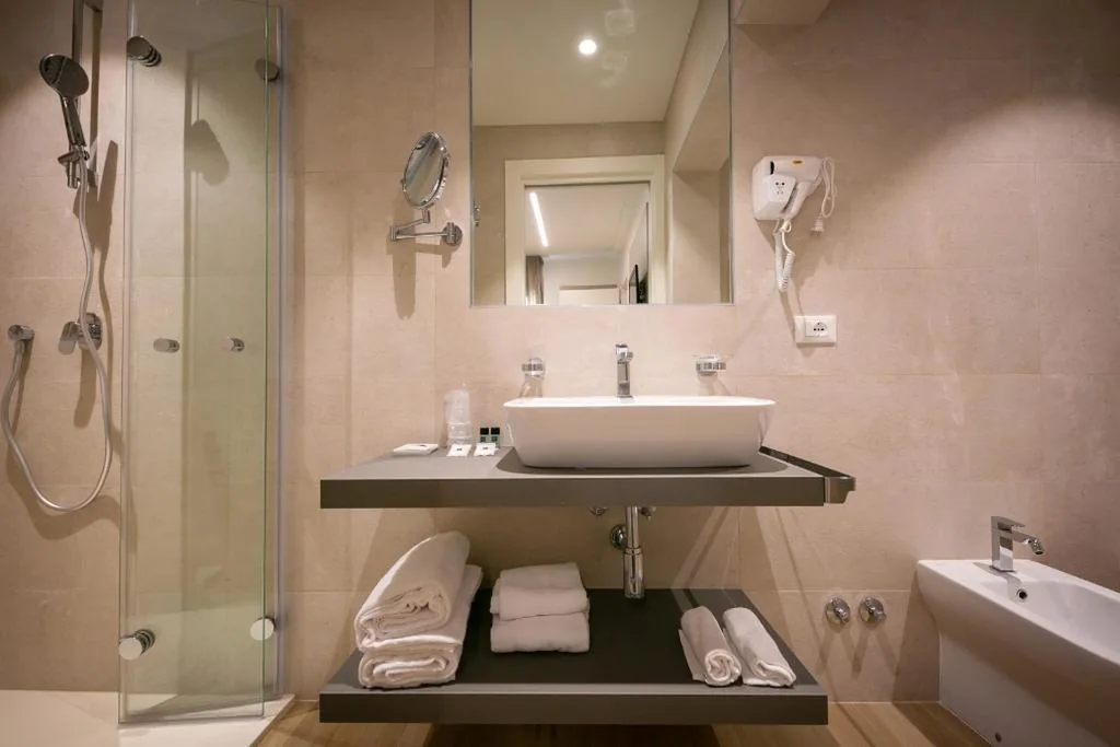 2 Camere Matrimoniali Comunicanti — Hotel Le Lampare