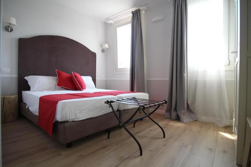 2 Connecting Double Rooms — Spagnoi Rooms