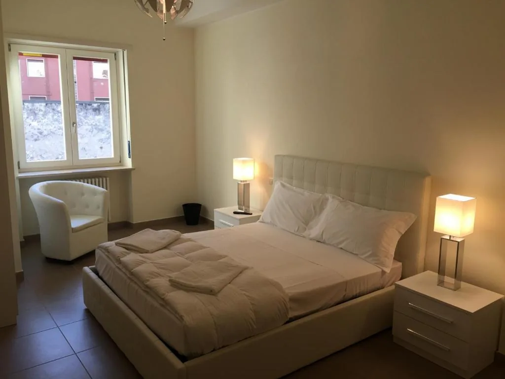 3Jolie Rooms