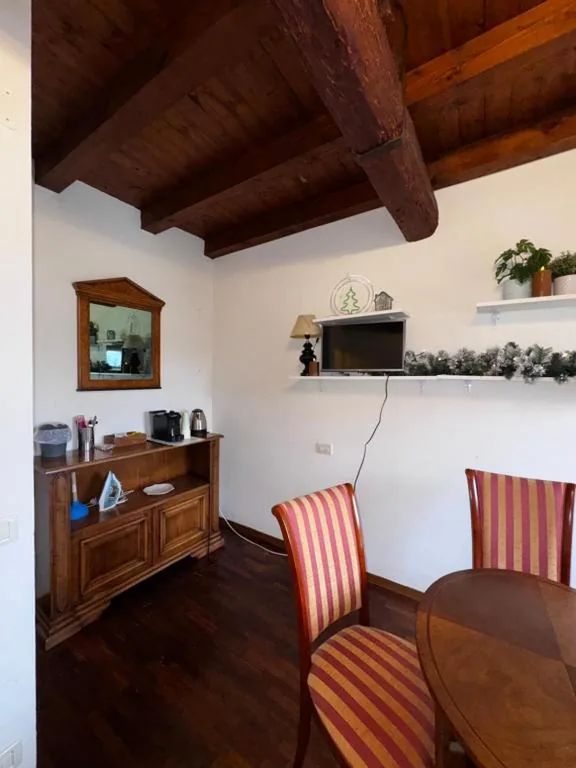 A 5 min da Bassano Camera con Bagno Privato e Area Fitness — foto 4