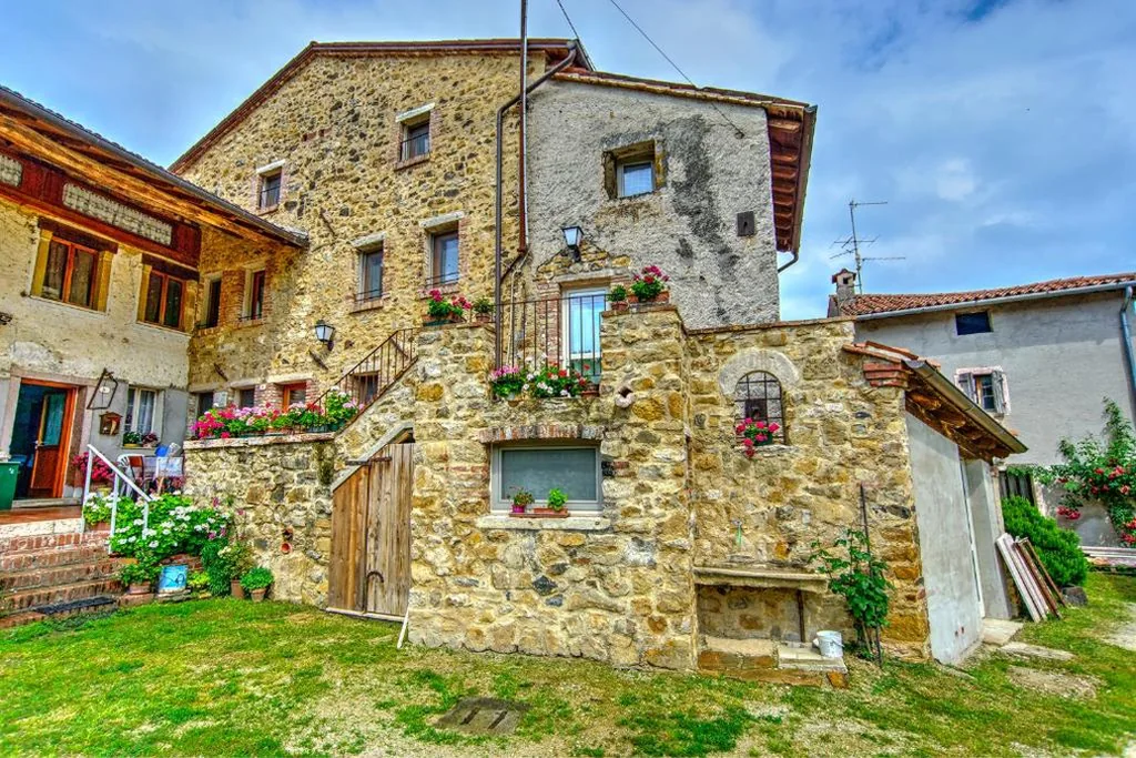 Agriturismo “Antico Borgo”