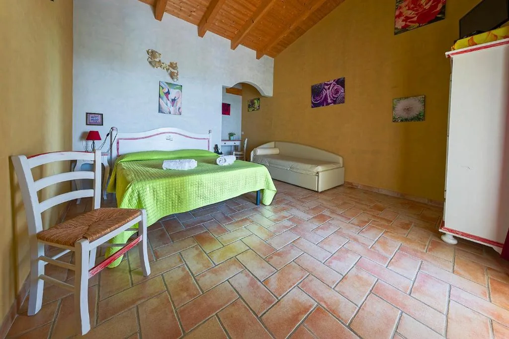 Large Double Room — B&B Al Cristo