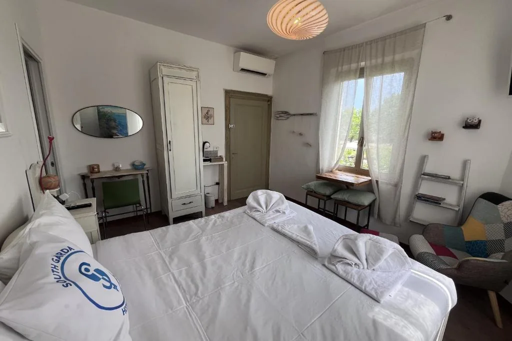 Large Double Room — Casa Porto Vecchio
