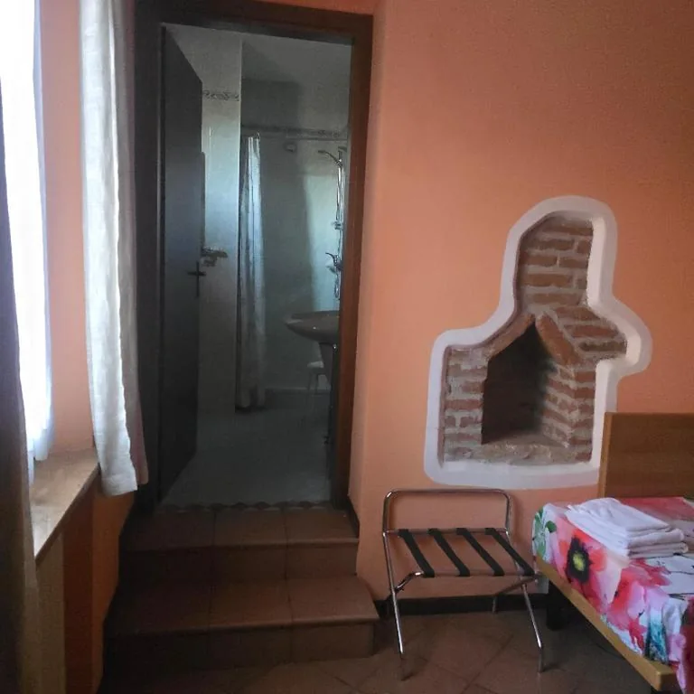 Ampia Camera Matrimoniale/Doppia con Letti Singoli — Cavour rooms