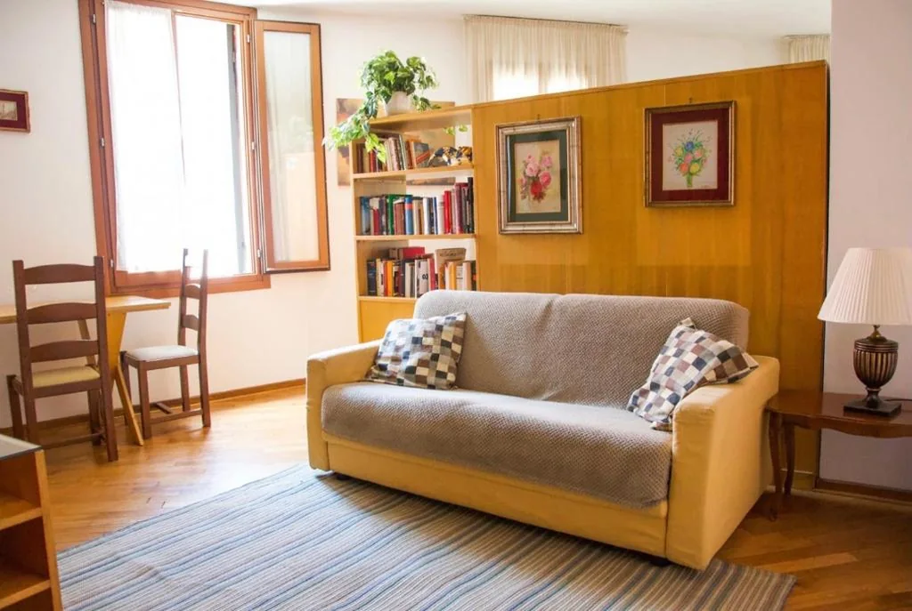 Anzolo Palace – Rooms & Apartments