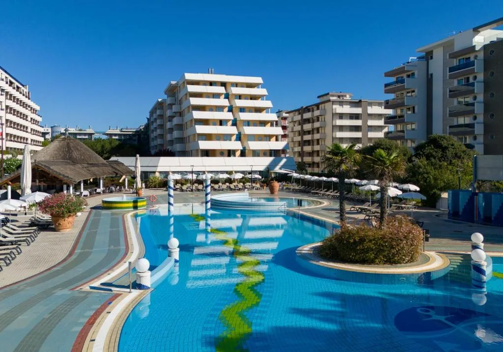 Aparthotel Holiday