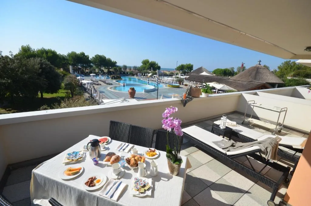 Aparthotel Holiday — foto 4