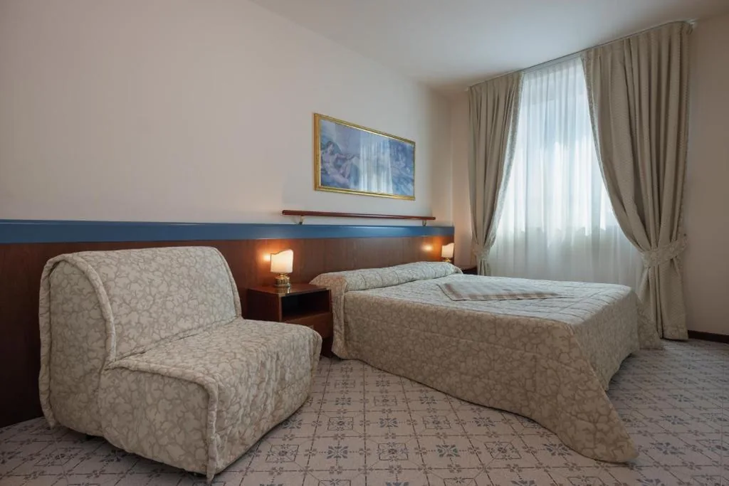 Aparthotel Holiday — foto 5