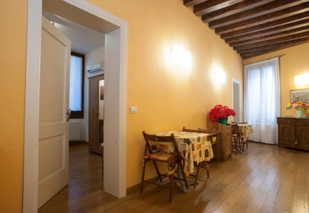 Apartment — Ai Tagliapietra