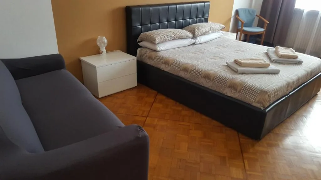 Apartment — B&B in Arena L’ Opera