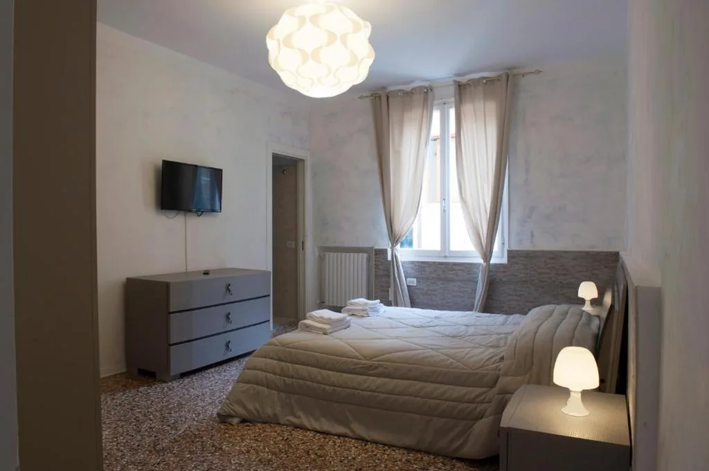 One-Bedroom Apartment (2 Adults) — Porta Orientalis Venice