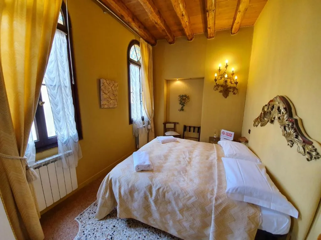 One-Bedroom Apartment — Alloggi Alla Rivetta