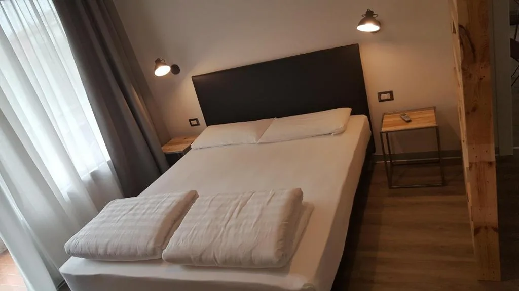 Appartamento con 1 Camera da Letto e Balcone — Hotel Anna