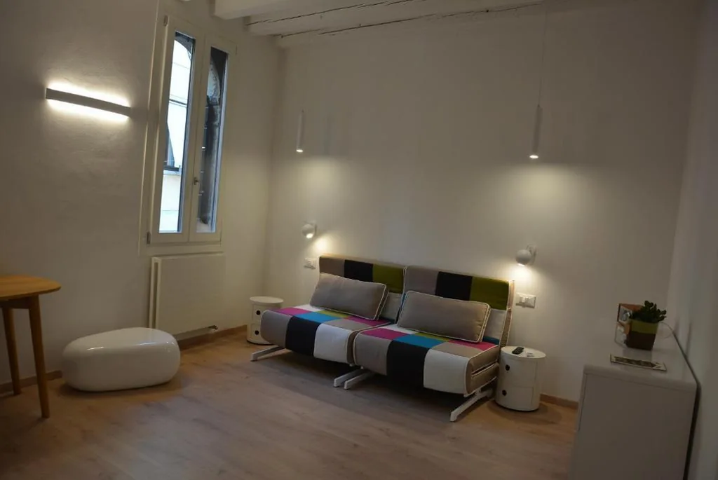 Appartamento con 1 Camera da Letto e Balcone — San Marco Design Suites