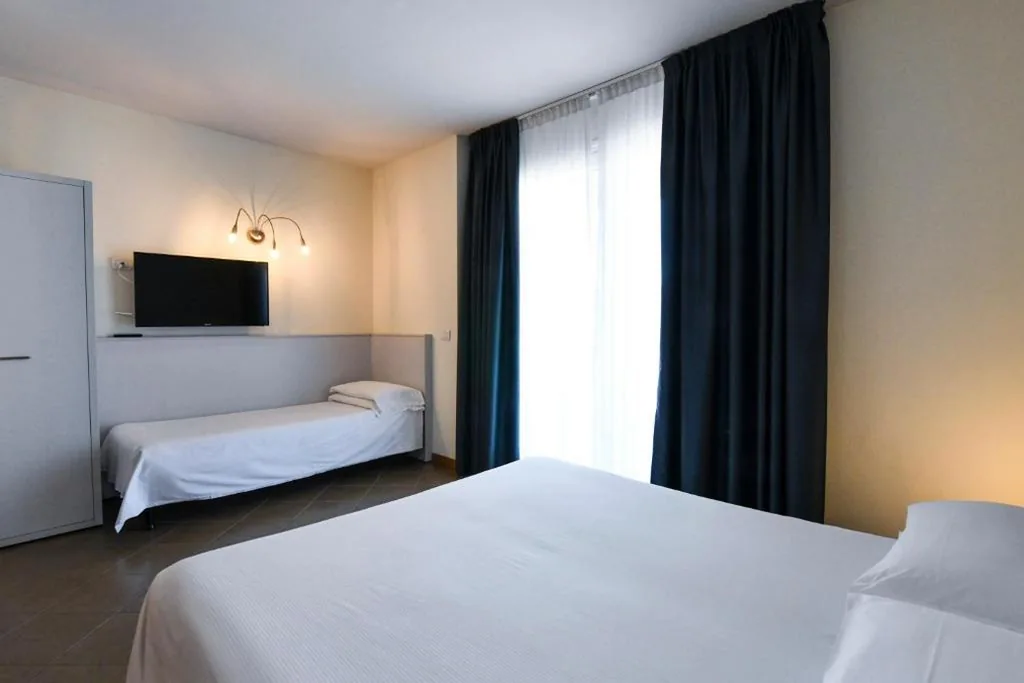 Appartamento con 1 Camera da Letto e Terrazza — Hotel Eden