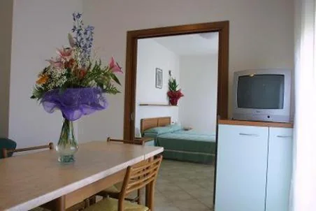 Appartamento con 1 Camera da Letto e Vista Mare — Residence Mini Sayonara