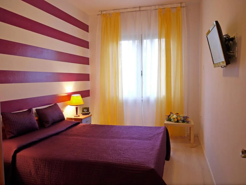Appartamento con 1 Camera da Letto - Edificio Separato — Hotel Germania