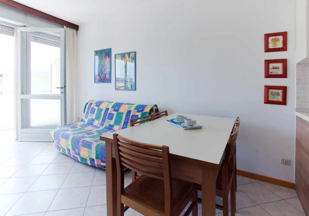 One-Bedroom Apartment — Sanian