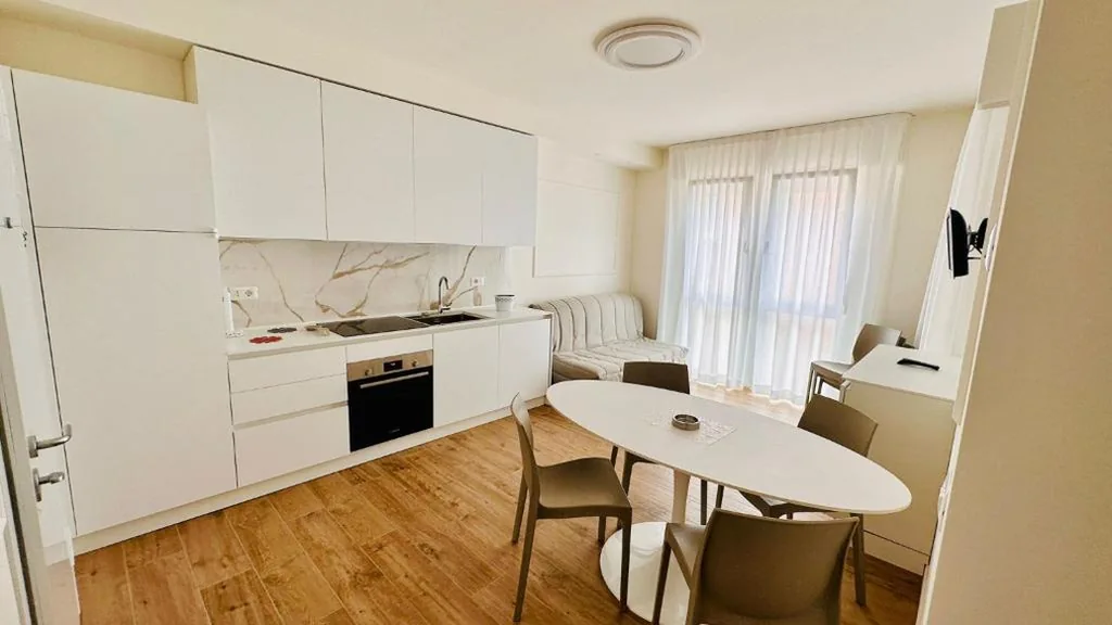 Appartamento con 2 Camere da Letto — Appartamenti Luigi e Carla
