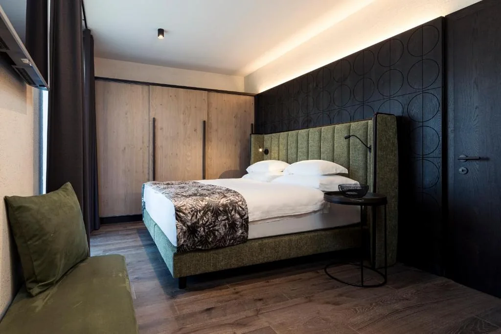Appartamento con 2 Camere da Letto - Dependance — Quellenhof Luxury Resort Lazise