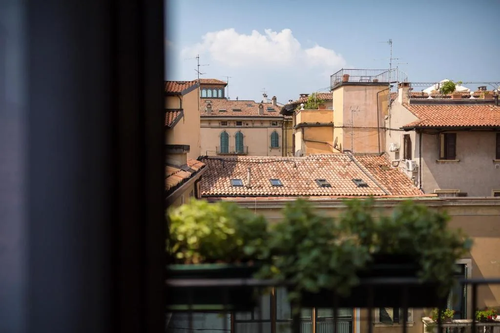 Two-Bedroom Apartment - Separate Building — Escalus Luxury Suites Verona
