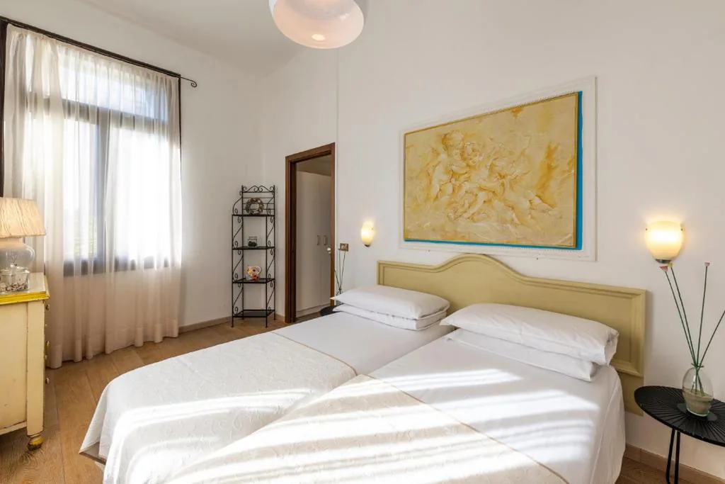 Two-Bedroom Apartment — Hotel Atlanta Augustus