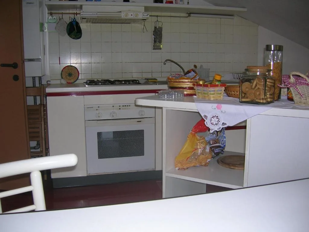 Appartamento con 2 Camere da Letto — Mansarda Raggio Di Sole