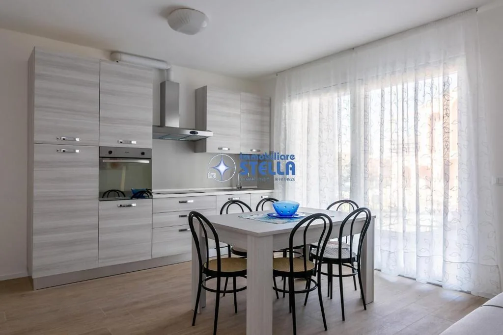 Apartment with Terrace — Condominio Medusa