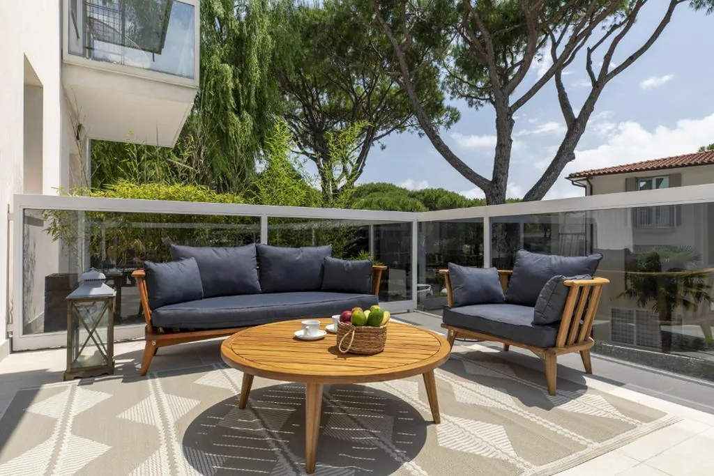 Apartment with Terrace — Harvey Suites Hotel & Residence