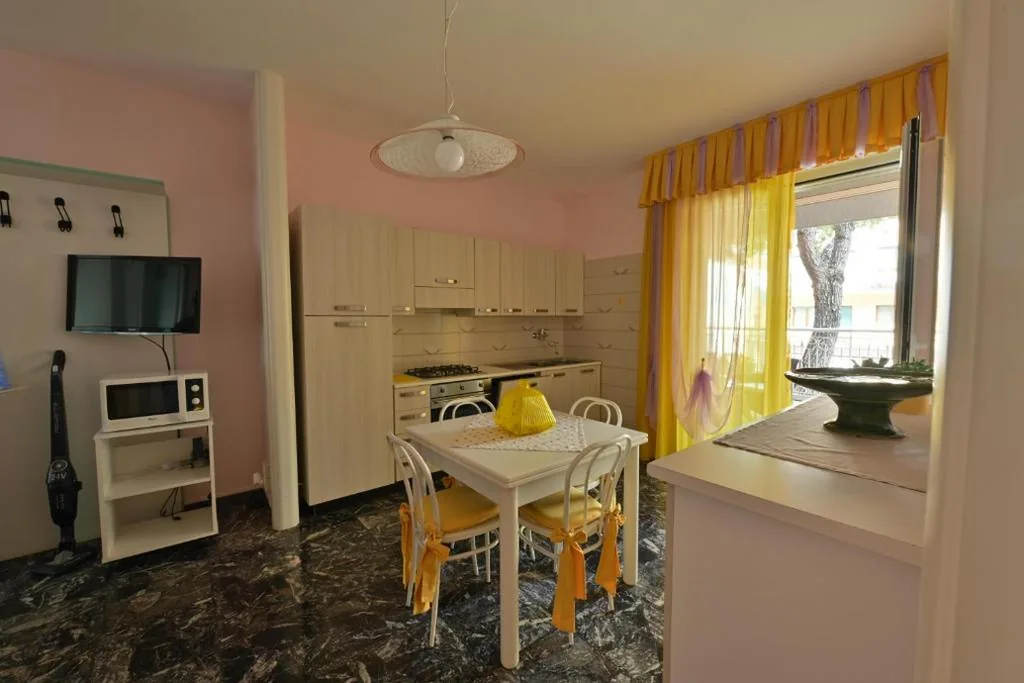 Apartment with Terrace — Residence Mariavittoria