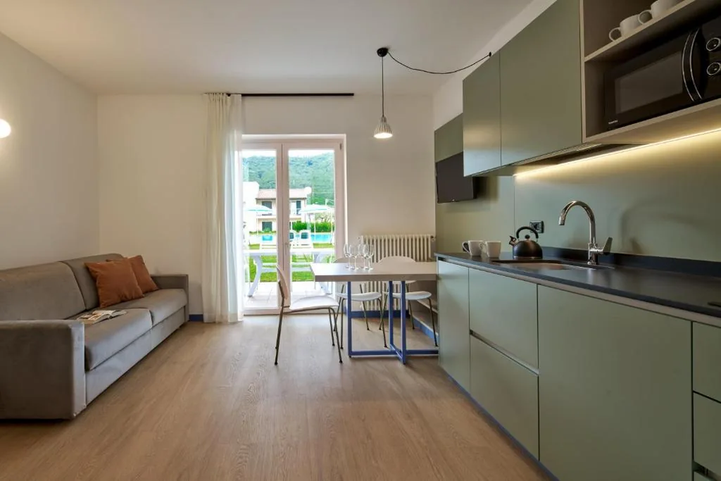 Deluxe One-Bedroom Apartment — Residence Corte Delle Rose