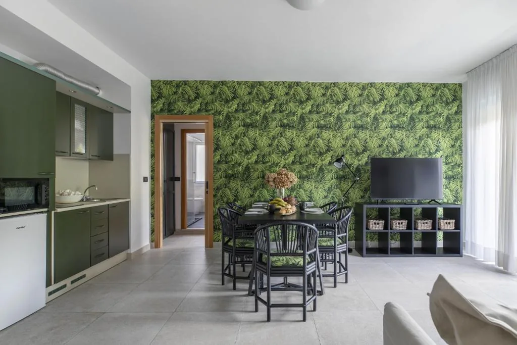Deluxe Two-Bedroom Apartment with Garden View — Harvey Suites Hotel & Residence