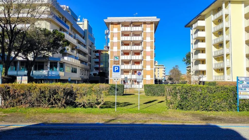 Apartment — Franco