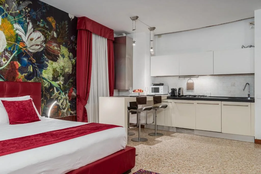 Appartamento Monolocale - Edificio Separato — Palazzo Paruta & Wellness Suites