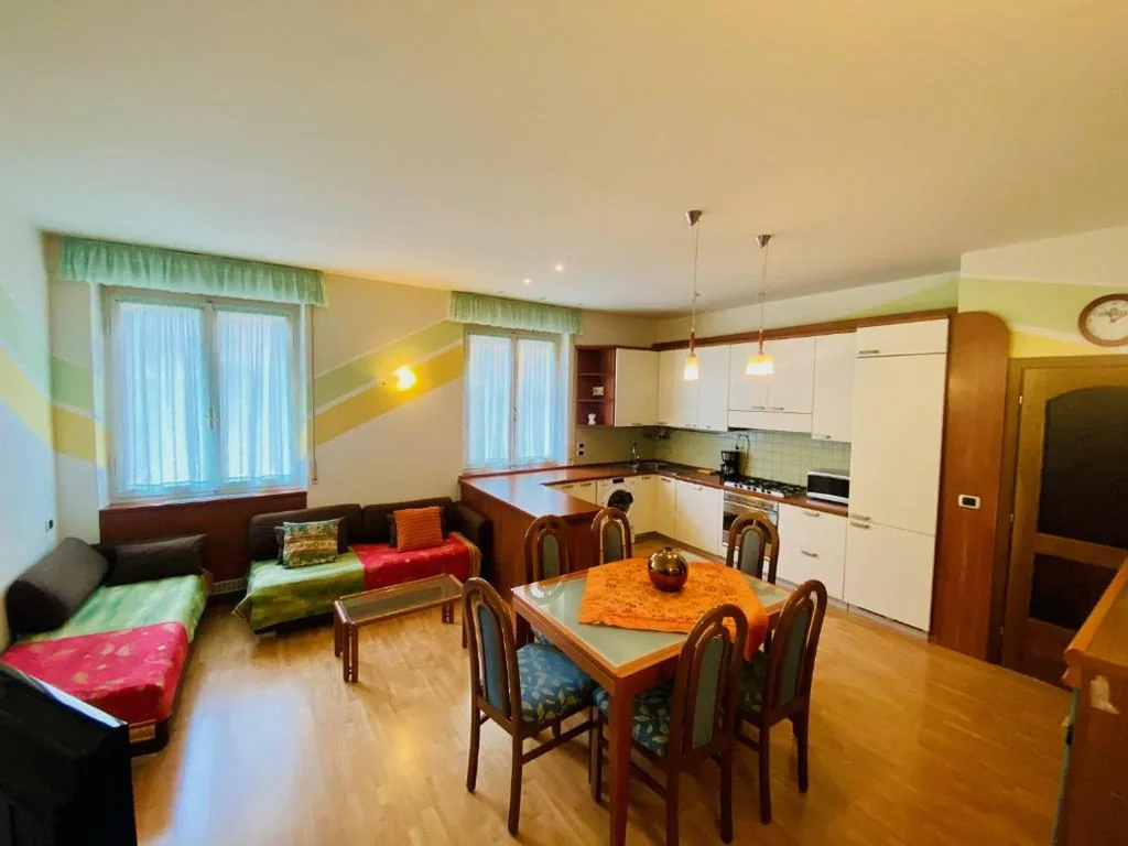 Appartamento - Piano Terra — Hotel Ideal