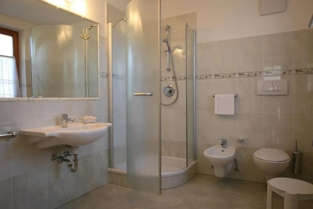 Appartamento su 2 Livelli con 2 Camere da Letto e Accesso Spa — Hotel Garni Elisir