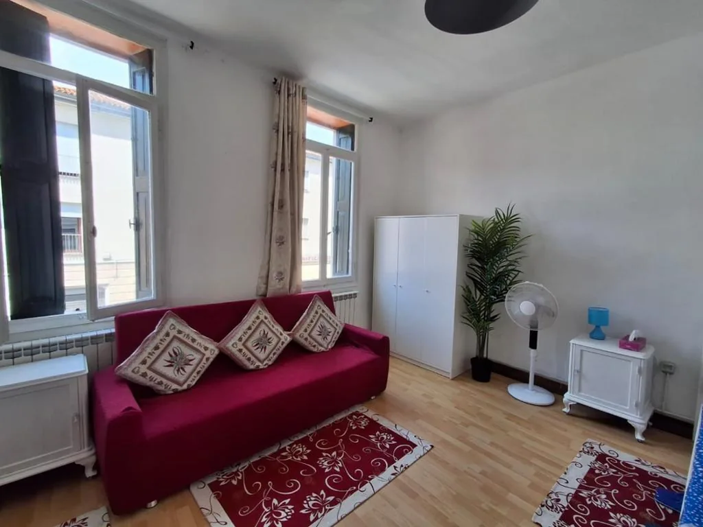 Superior Apartment with City View — Venetian Haven