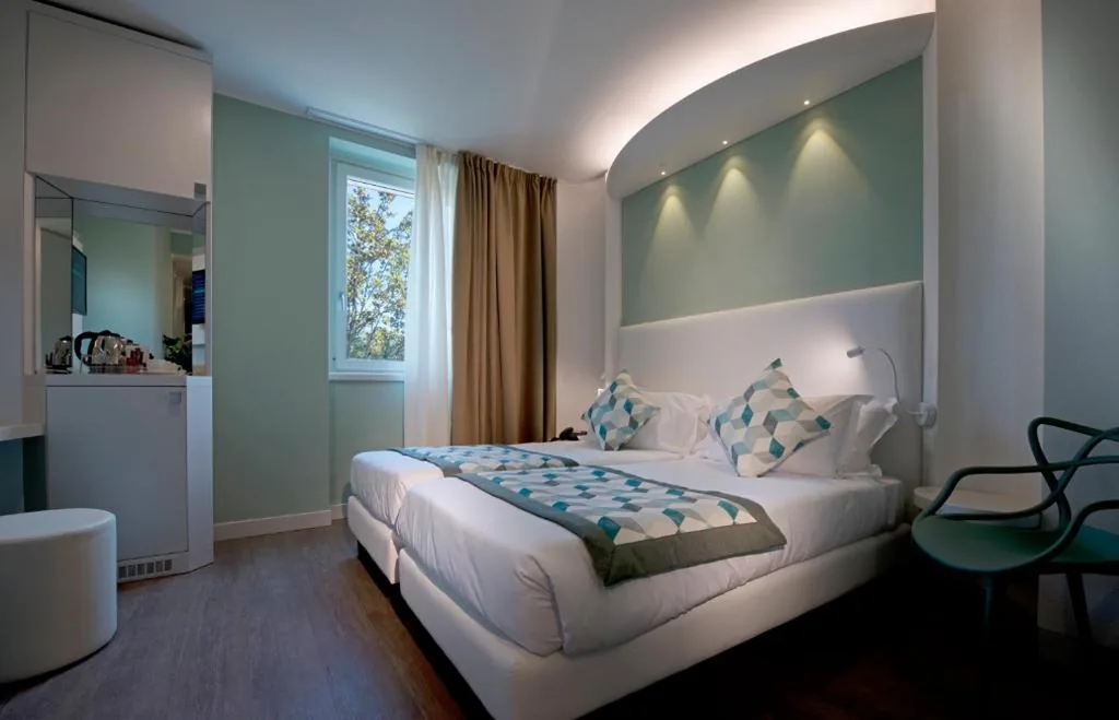 Ark Hotel