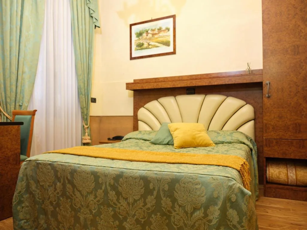 Atlantide Hotel — foto 7